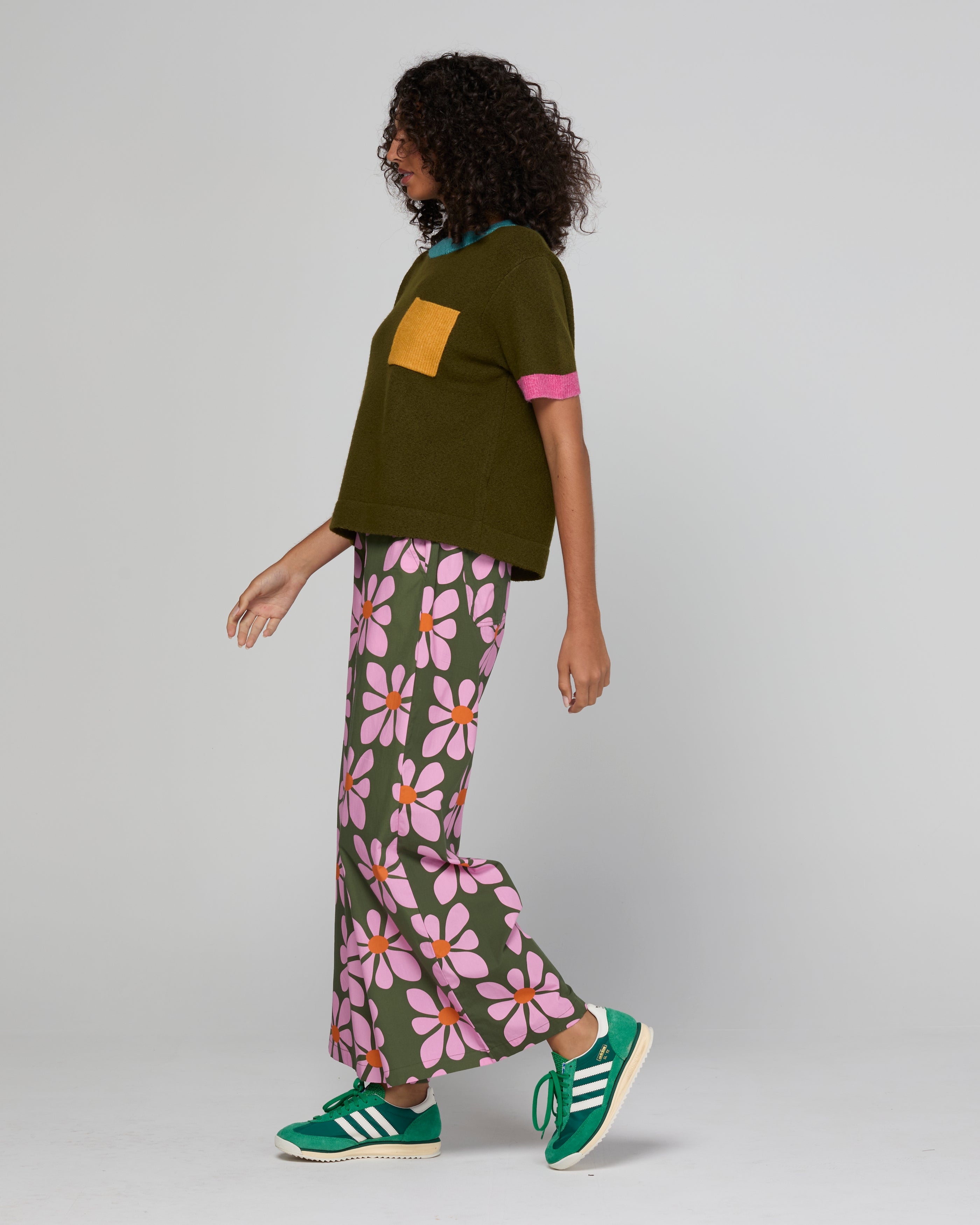 Poet Tee - Khaki Multi
