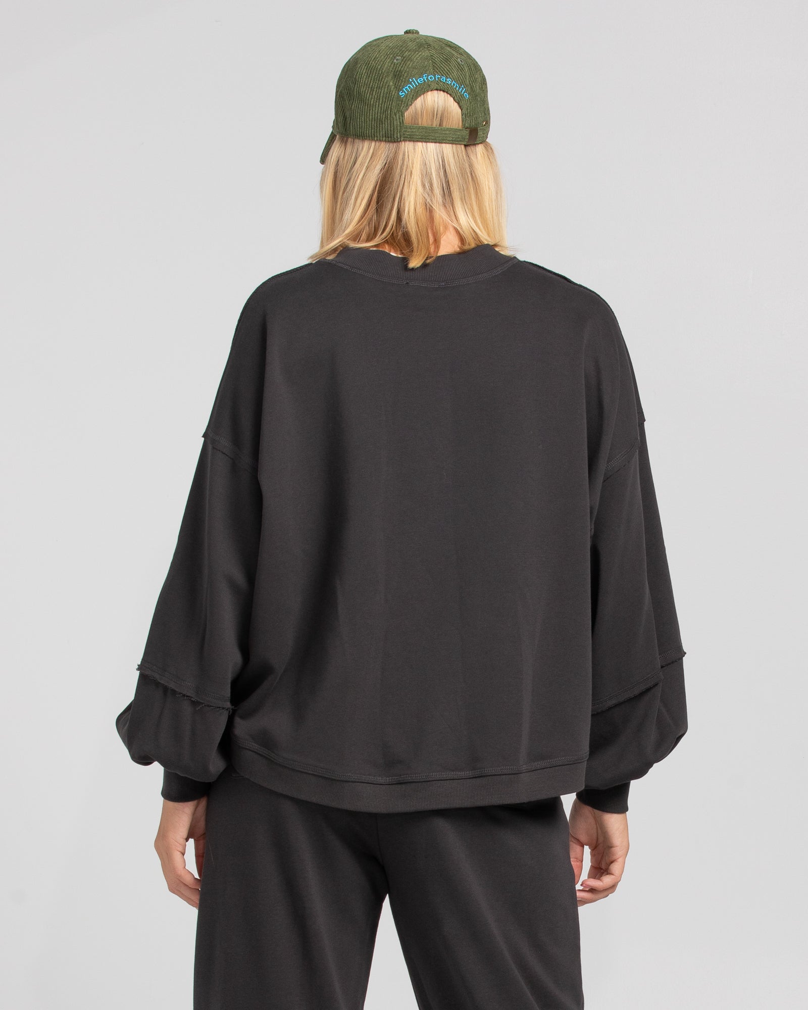 Guru Track Pant - Washed Black