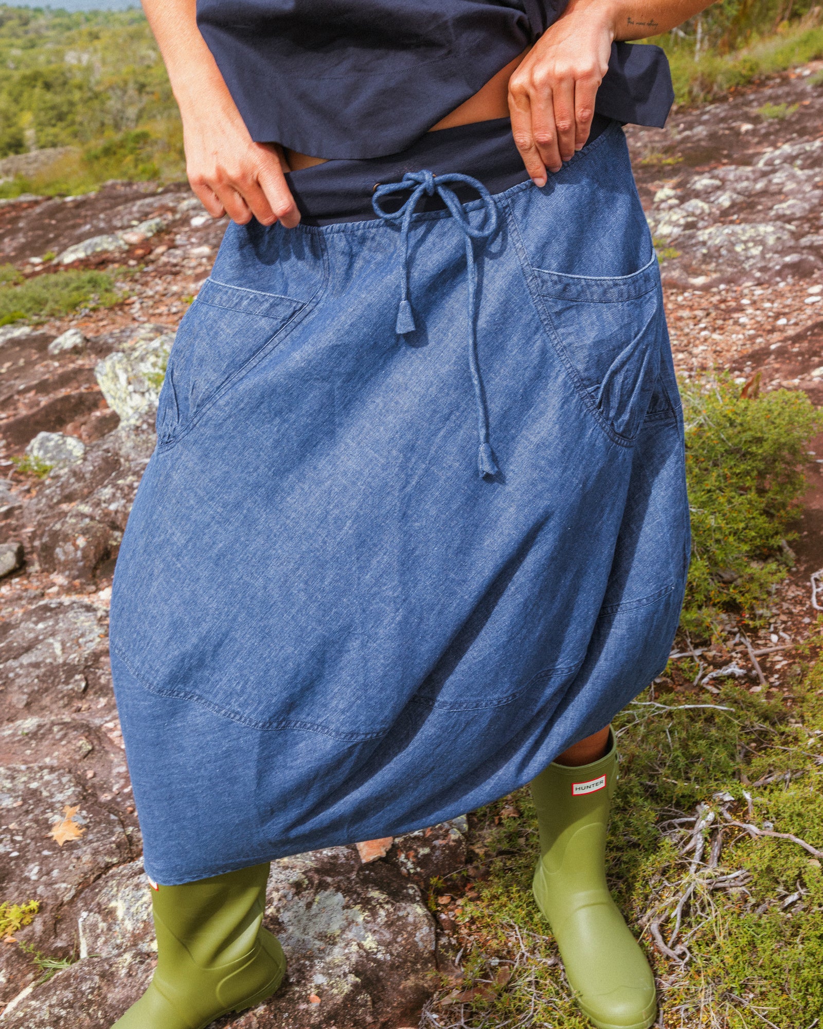 Guru Skirt - Mid Wash Denim
